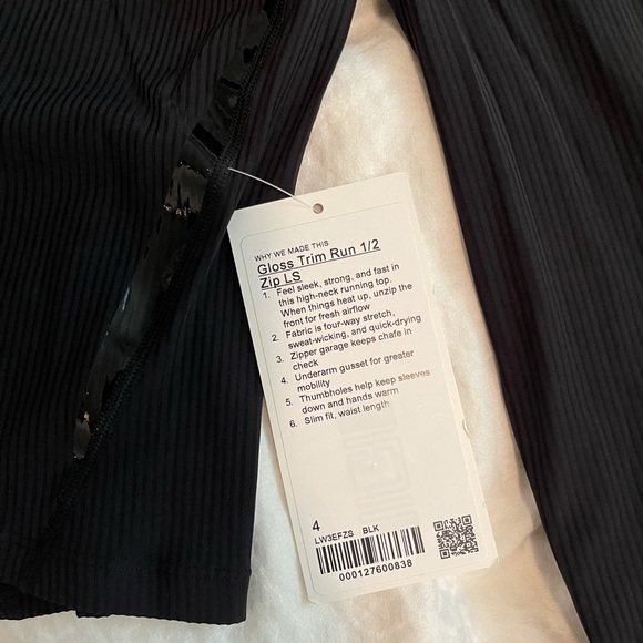 Lululemon long sleeve zip size 4 - Picture 4 of 5